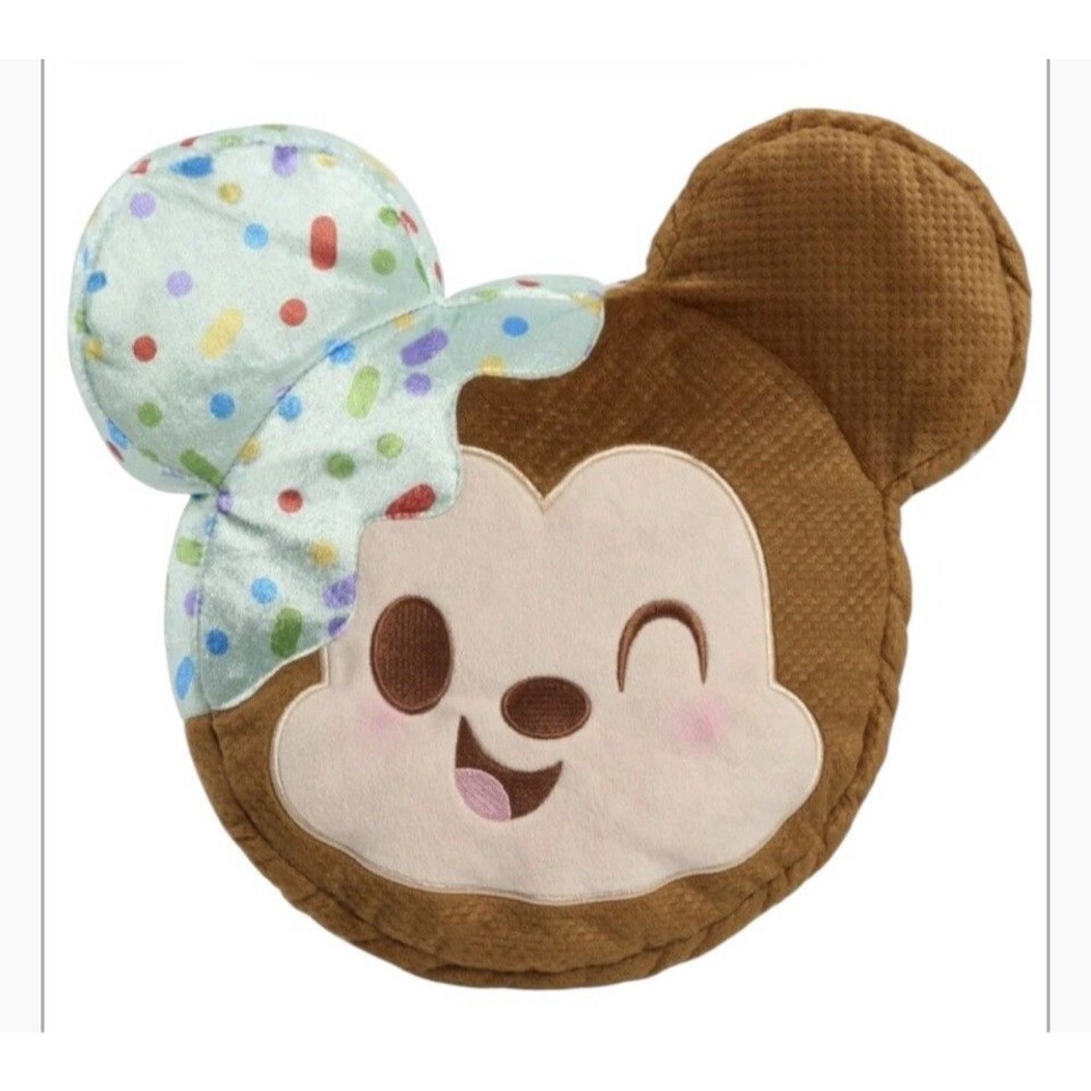 Disney Munchlings Squeeze-A-Munch 10-Inch Large Scented Mickey Mouse Plush